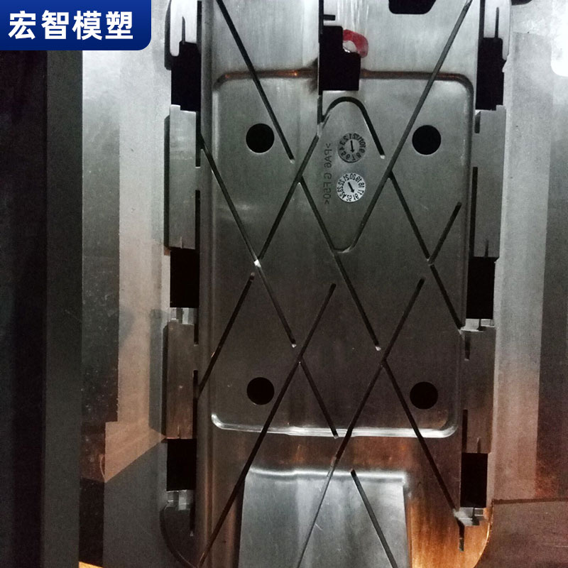 注塑模具